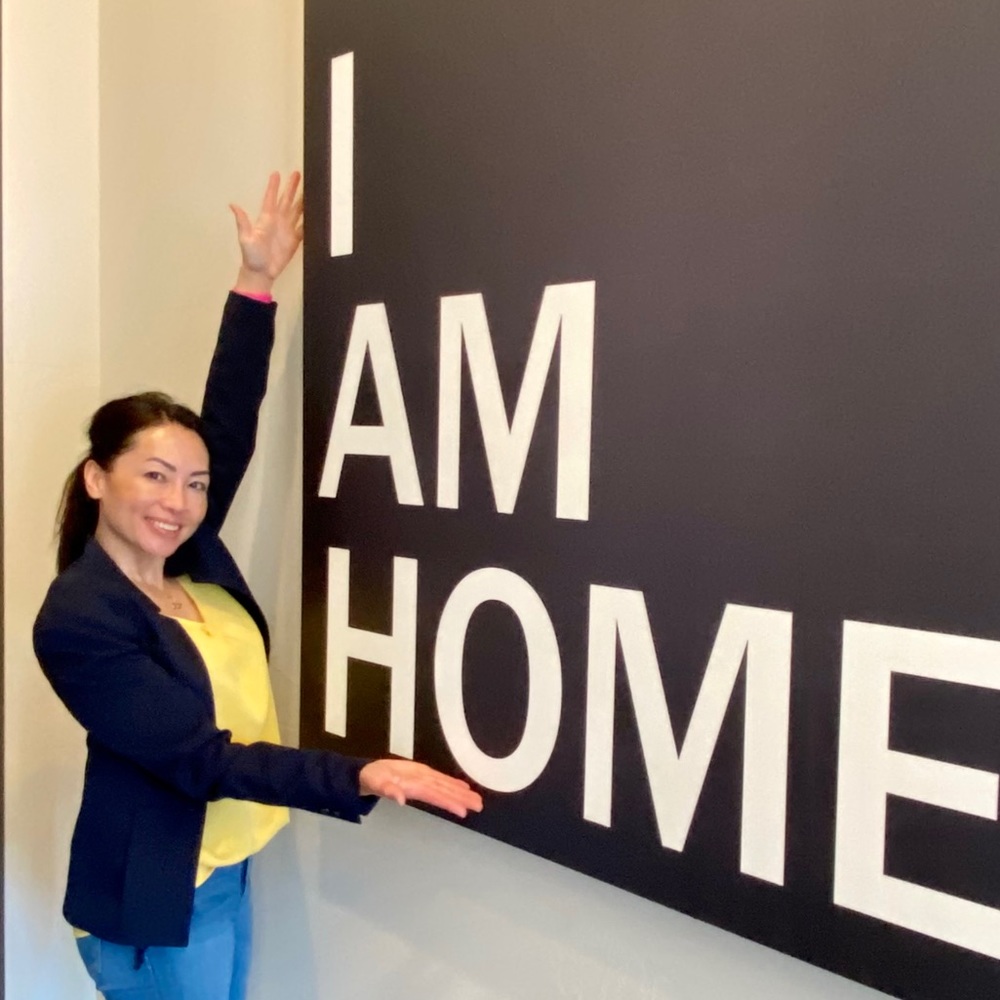 Meet your Posher, Angela